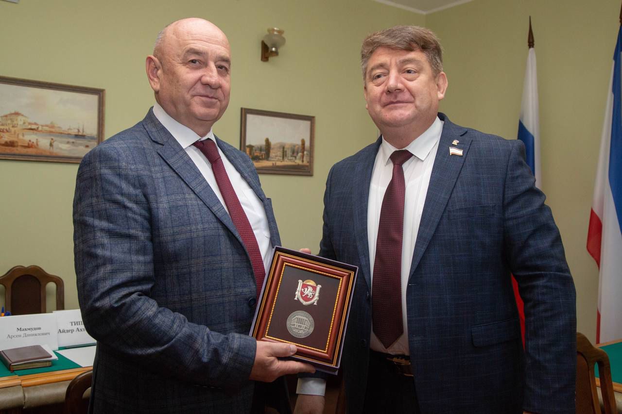 Дагестанская делегация посетила Республику Крым